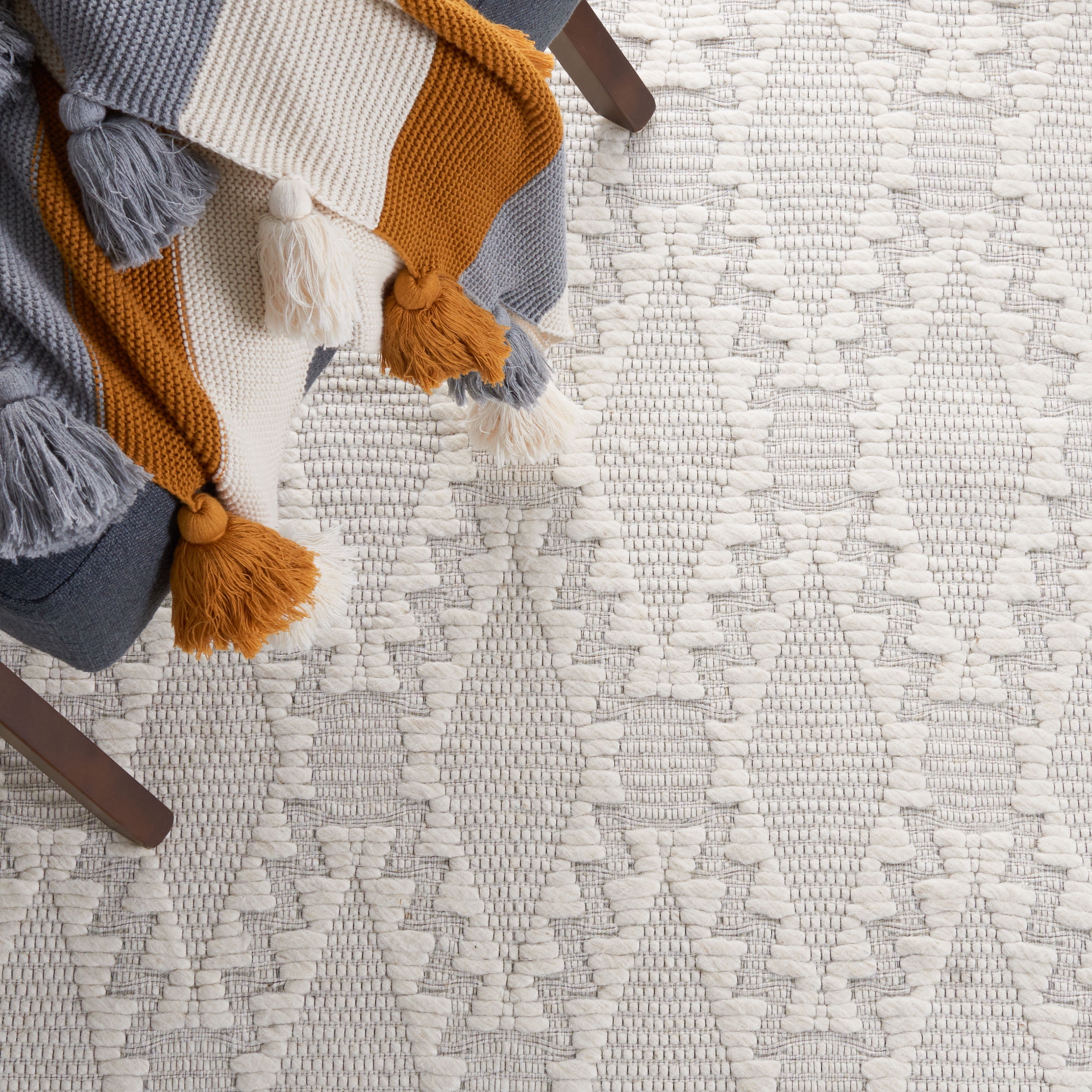 SAFAVIEH Marbella Barclay Diamond Area Rug, Ivory, 3' x 5'