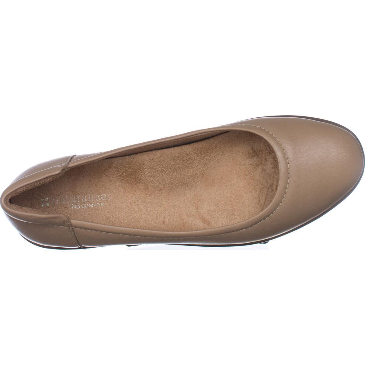naturalizer comfort flats
