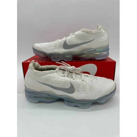Nike Air Vapormax 2023 Flyknit Women's Size 11.5 Men's Size 10 White FD3148 002