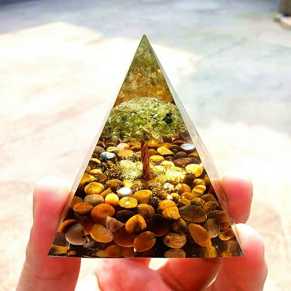 2pcs Orgonite Pyramid Resin Display Decorations with Peridot Chips Tree of Life Inside for Home Office Desk 60x60mm
