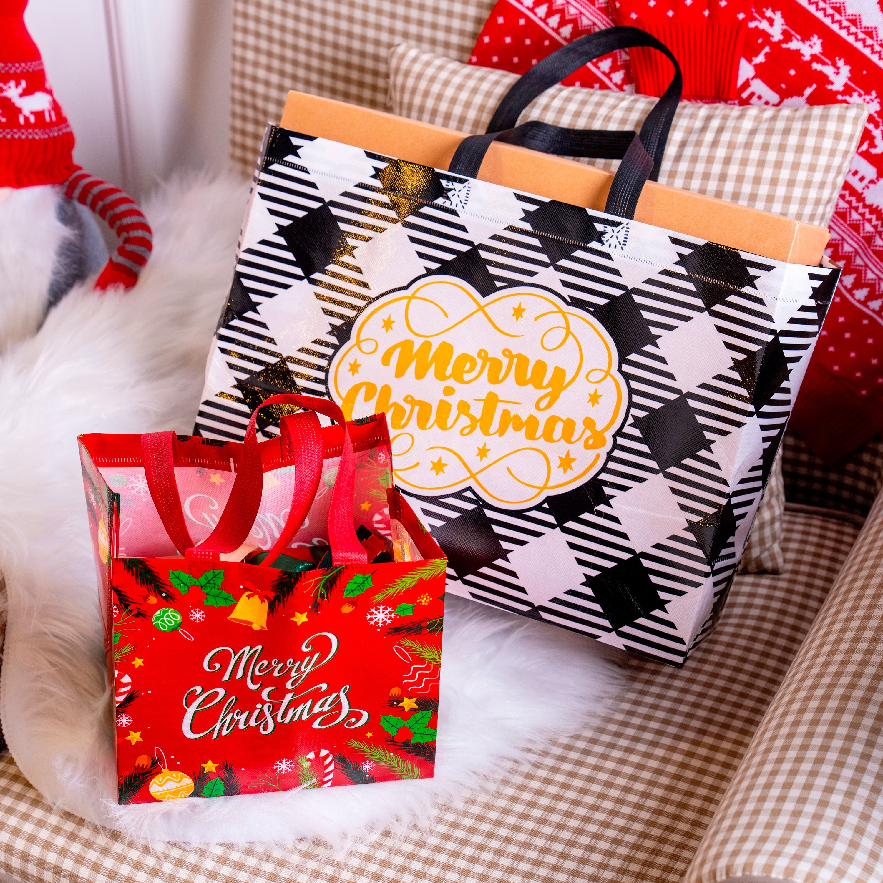 Joyfy 20-Piece Christmas Reusable Non-Woven Tote Bags, Assorted Sizes photo 7