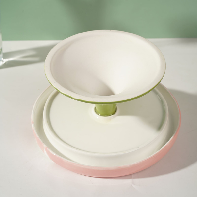 Fairela Elevated Ceramic Cat Bowl,Anti-Slip Raised Pet Feeder with Ice Cream Style Design,Pink