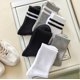thumbnail image 5 of Calcetines gruesos y cálidos de algodón para mujer, medias de tubo medio, suaves, de terciopelo, estilo japonés, para dormir, de Color sólido, para ot, 5 of 5
