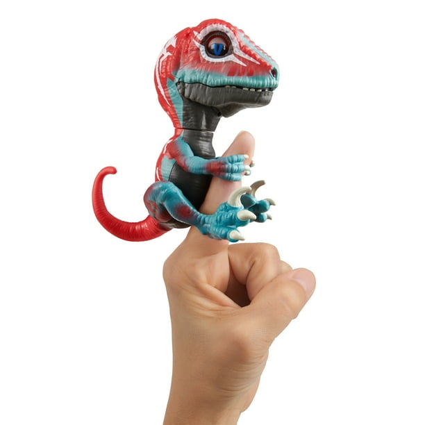 Fingerlings Finger Dinosaur Toy Untamed Ferocious Fingertip