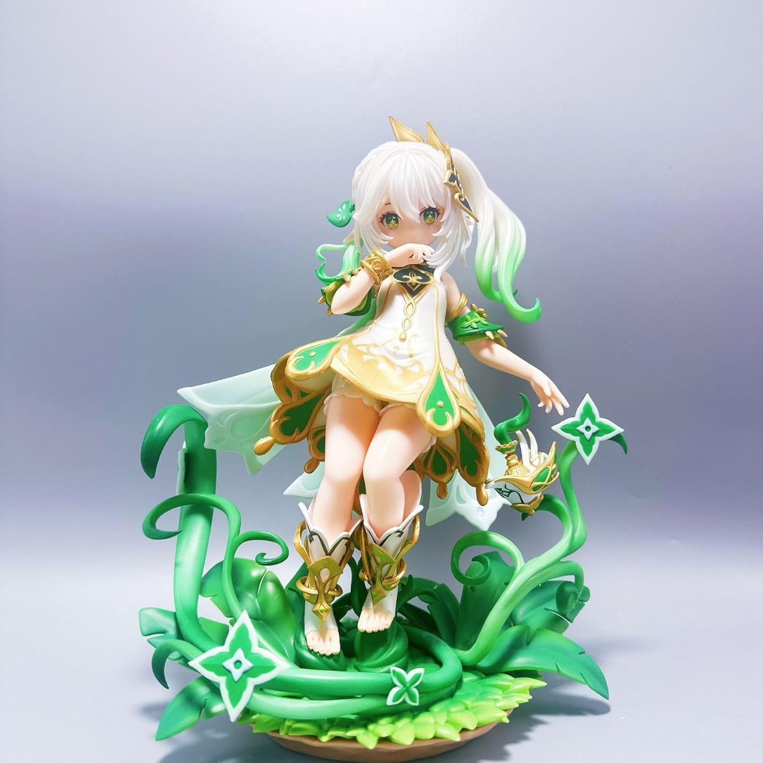Nahida Figure, Grass God Half Squat Nahida Anime Figures 28cm/11inch Model Game Character Statue Collection Decoration Gift