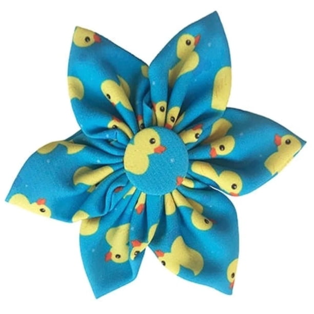 Molinete para mascotas de Huxley & Kent | Patito de la suerte (pequeño) | Accesorio de collar de primavera de Pascua para perros/gatos | Accesorio para collar de lazo | Lindo accesorio cómodo | Moline
