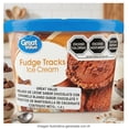 thumbnail image 4 of Helado de Leche Great Value sabor chocolate con caramelo blando y trocitos de mantequilla de cacahuate 1.4 l, 4 of 4