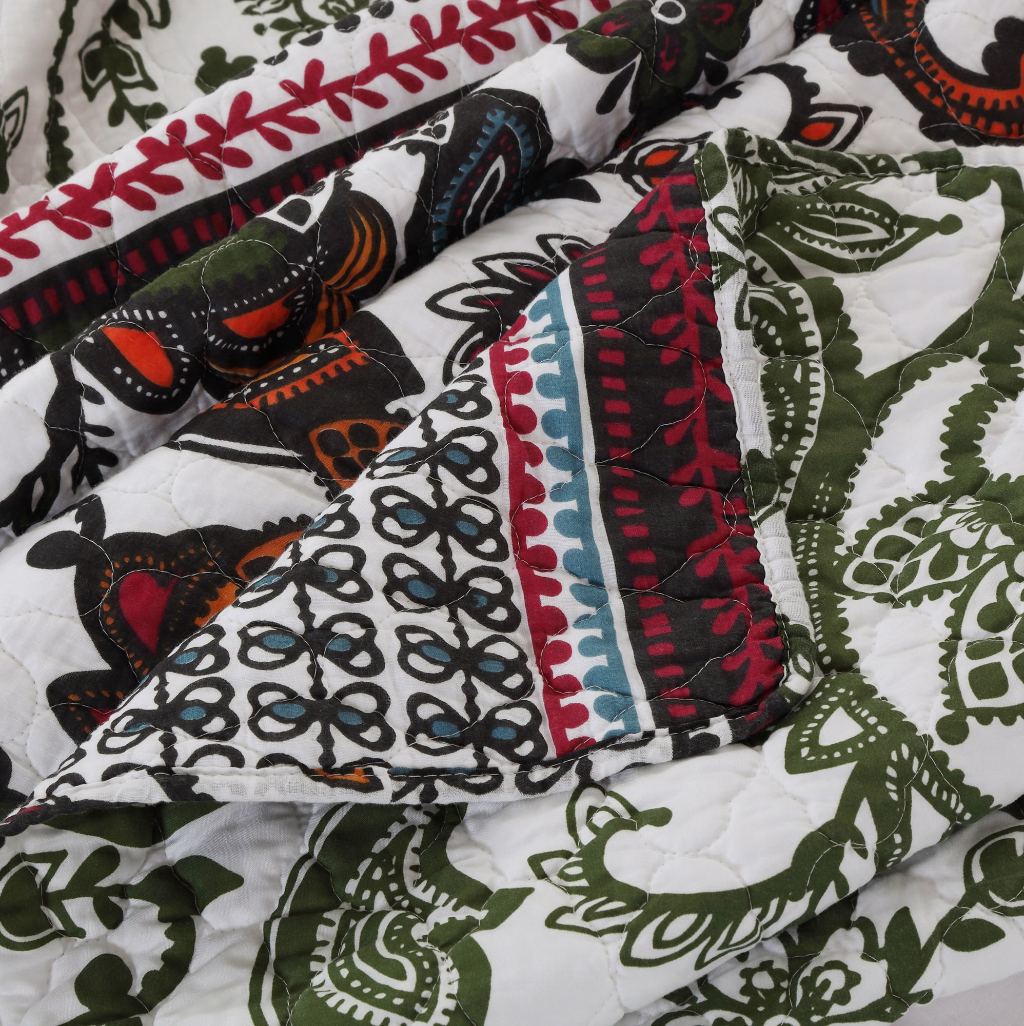 Global Trends Olivia Velvet-Embellished Cotton Quilt Set Featuring Boho Paisleys, 2-Piece Twin