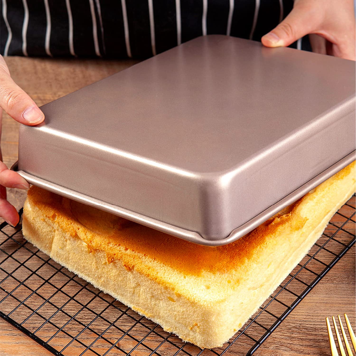 Baking Sheet Pans 11 x 9 x 2" 2-Pack Bakeware for Cookies Brownies Cakes Bread