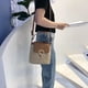 thumbnail image 4 of Bolsa Straw Weave Women Bucket Handbags Summer Beach Bolsos de hombro (marrón claro) JShteea Para Estrenar, 4 of 9