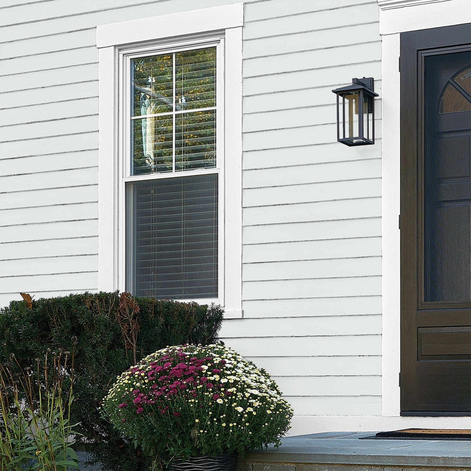 Glidden Fundamentals Radisson / White Flat Exterior Paint, 1 Quart