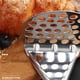 thumbnail image 5 of Prensa de Puré de Papas de Acero Inoxidable Un Utensilio de Cocina Prensa de Papas Manual, 5 of 7