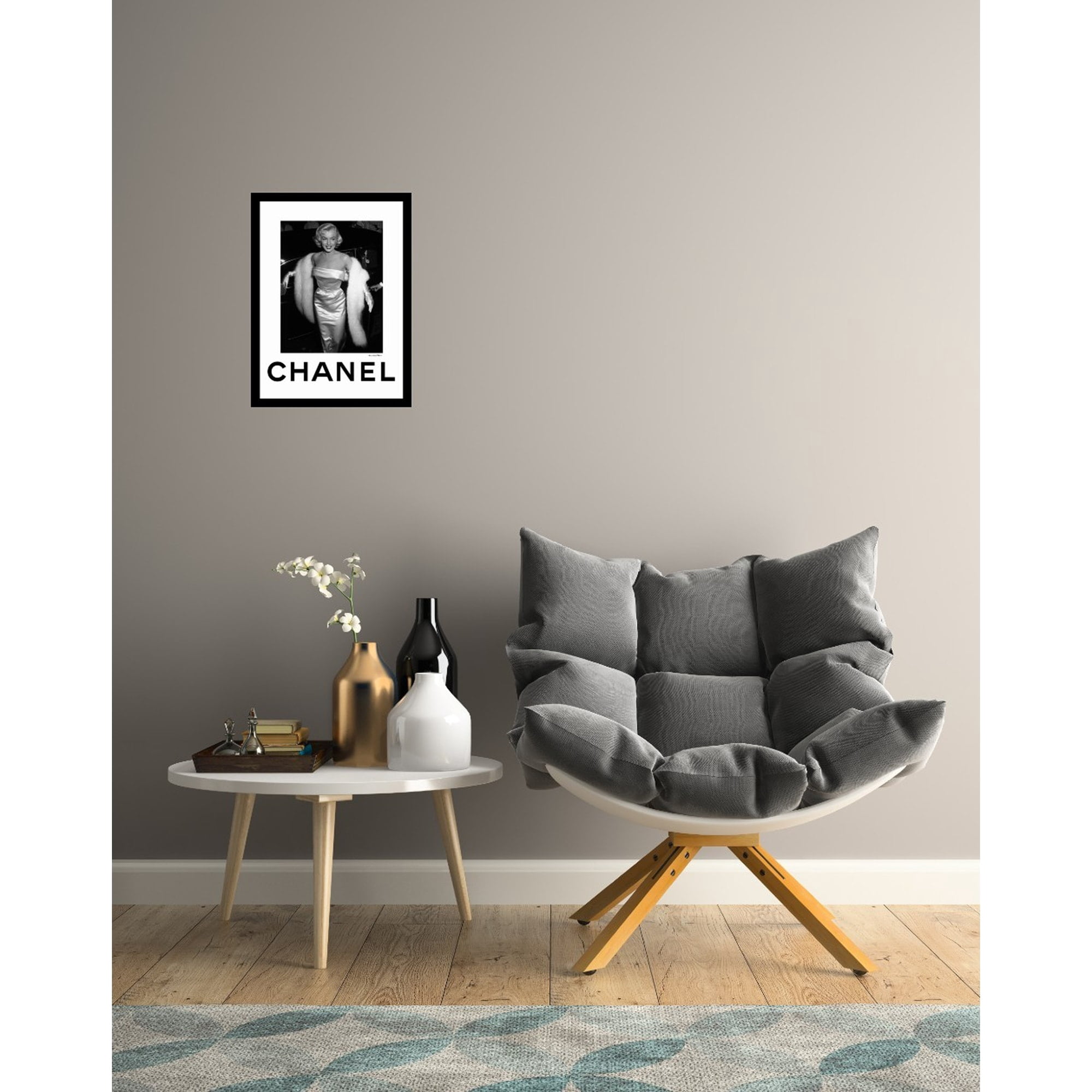 Venice Beach Collection's Glamorous Marilyn in Fur 14x18 Framed Print