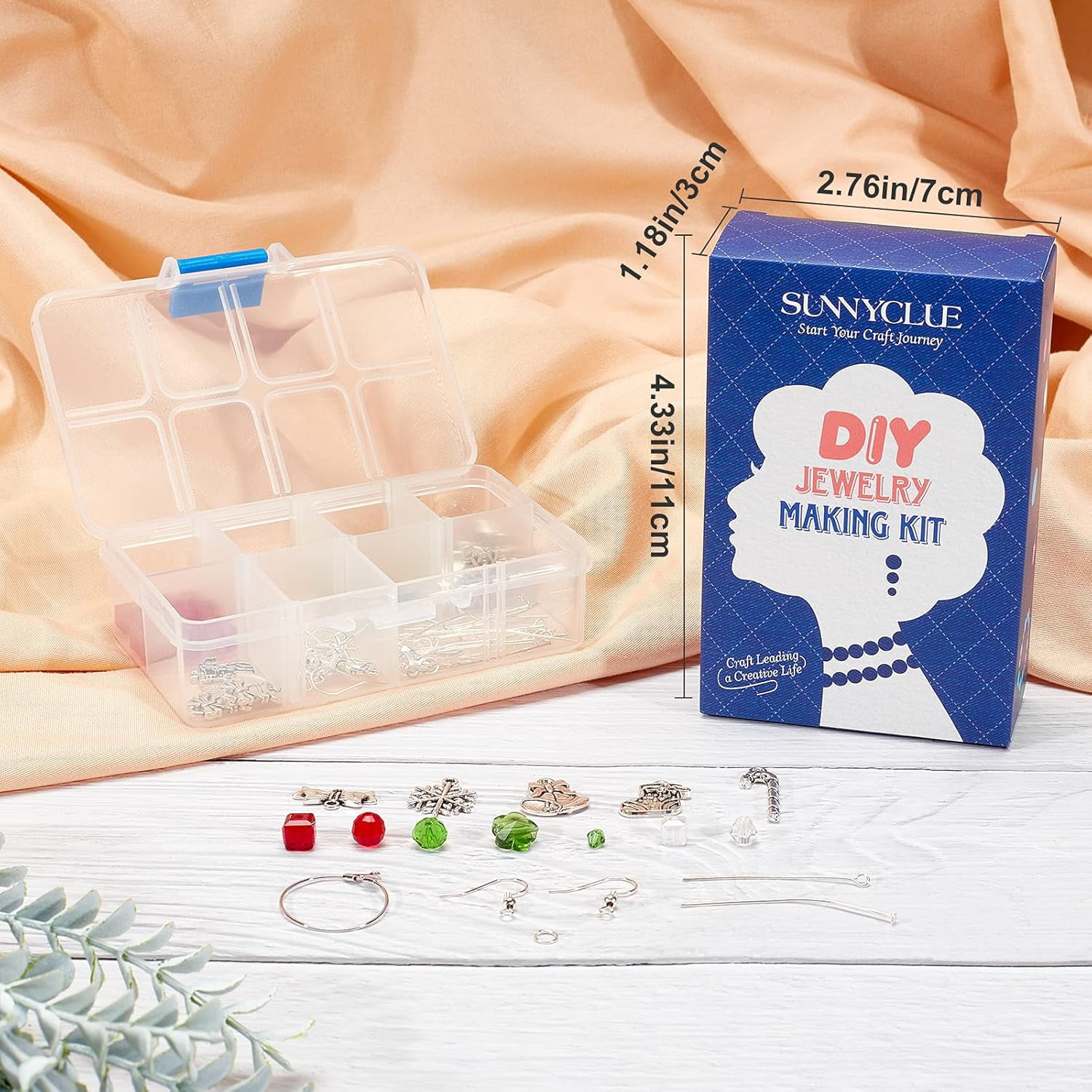 1 Box DIY 10 Pairs Christmas Electroplate Glass Beads Dangle Earring Making Kits Snowflake Bowknot Christmas Sock Candy Pendants Charms & Earring Hooks