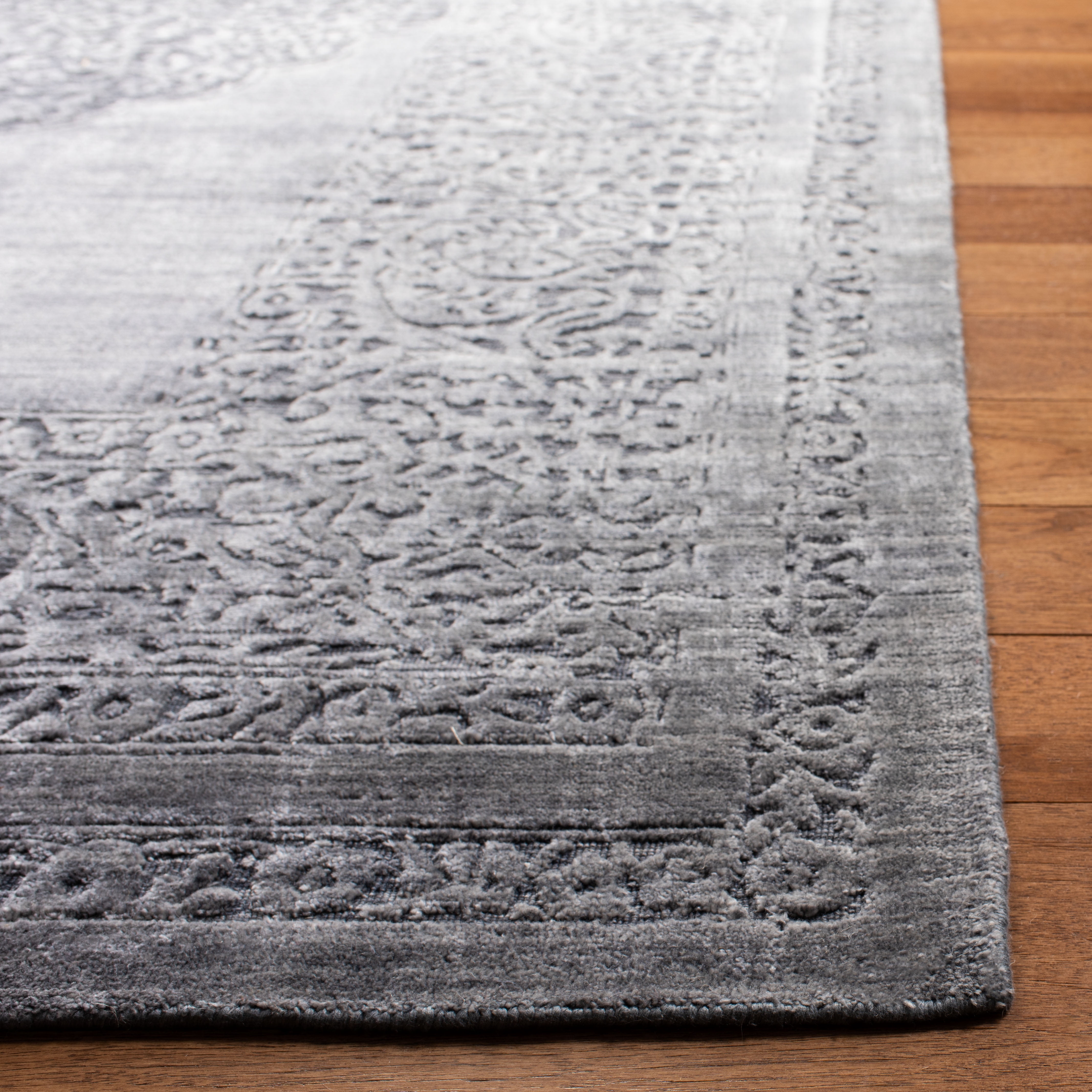 Safavieh Mirage Dilara Oriental Area Rug, Gray, 6' x 9'
