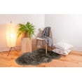 thumbnail image 2 of Linon Faux Lamb Skin Hand Tufted Polyester 3'6"x5'6" Rug in Gray, 2 of 6