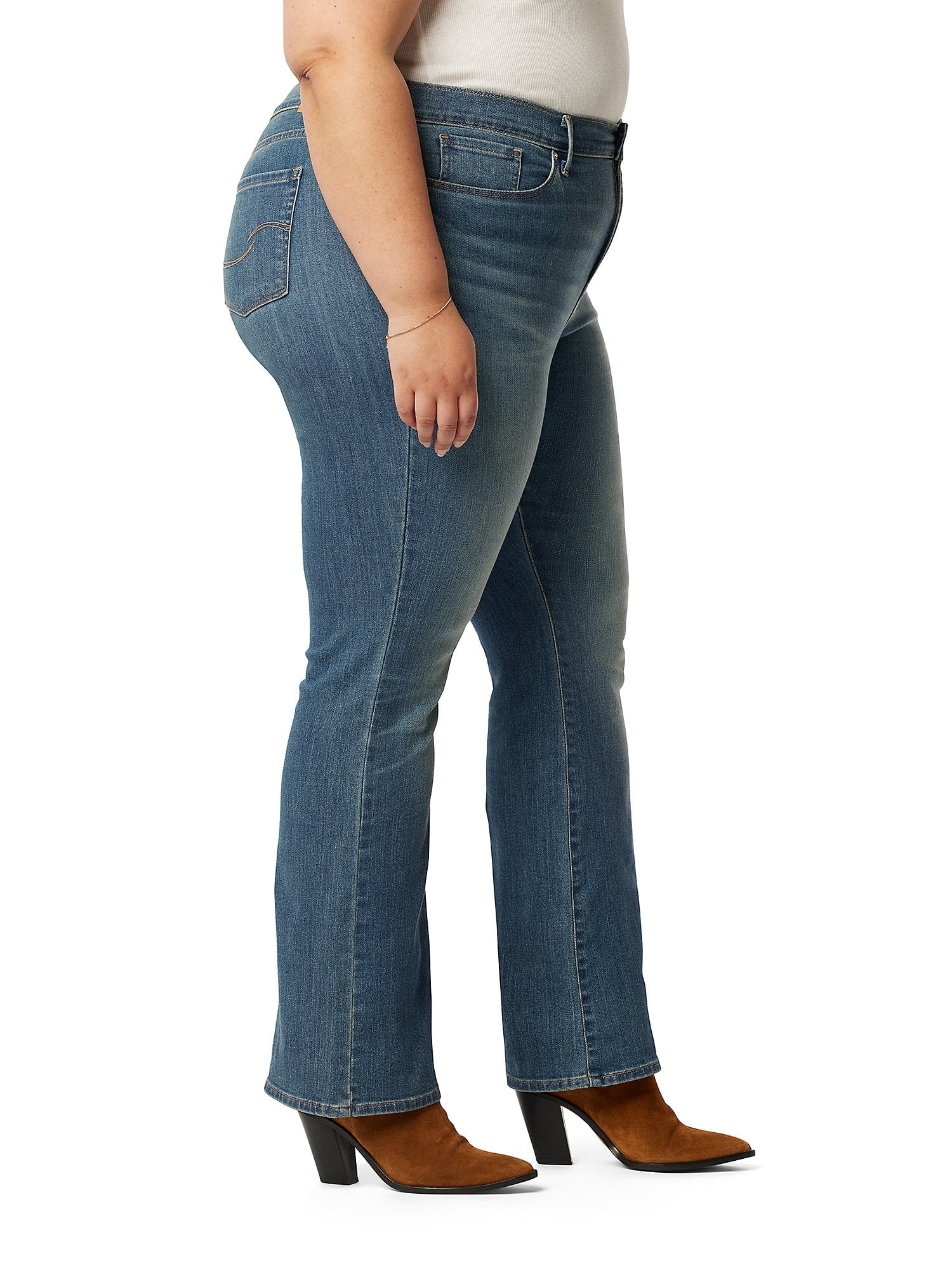 Signature by levi strauss curvy bootcut best sale