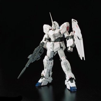 Bandai Hobby Toys - Full Armor Unicorn Gundam RG 1/144 Model Kit