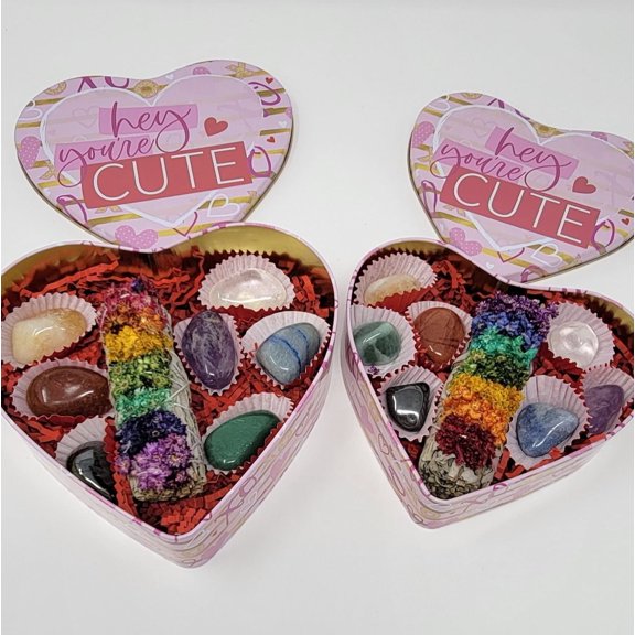 Gift box for women, Chakras Gift Box, Heart shaped box of crystals, Cleanse Gift Box
