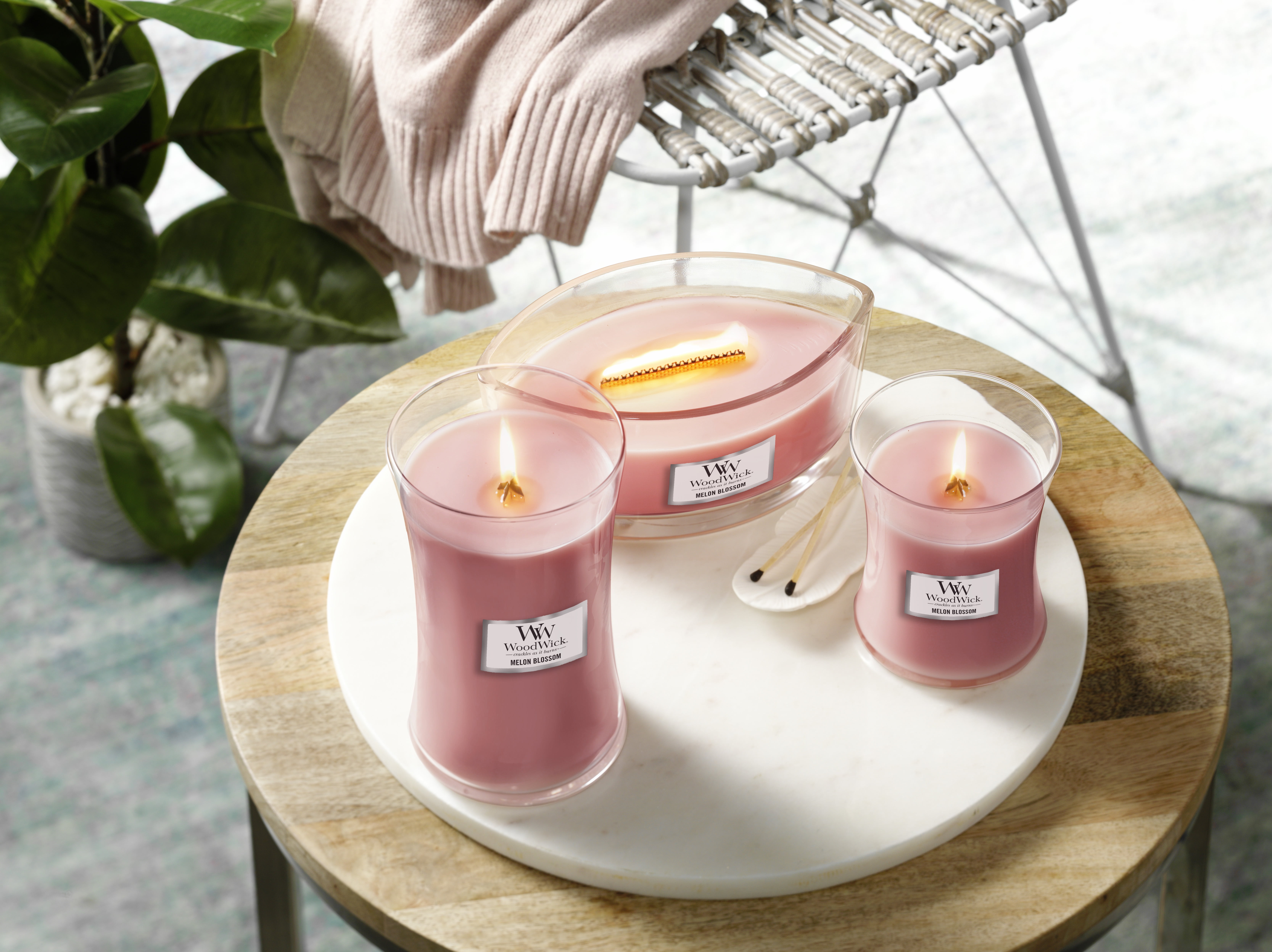 Woodwick Trilogy Large Hourglass Candle Cafe Sweets Walmart Com Walmart Com Woodwick Trilogy Large Hourglass Candle Cafe Sweets Walmart Com Walmart Com