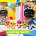 thumbnail image 3 of Set de marionetas Nickelodeon Baby Shark, 10 piezas, 3 of 6