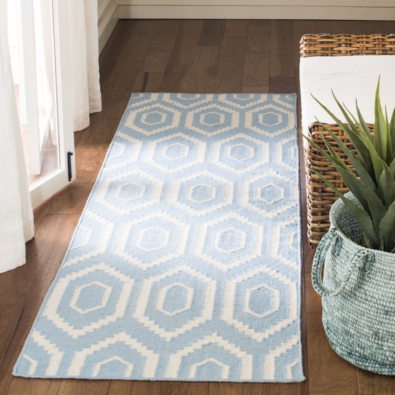 Safavieh Dhurries Bianca Geometric Runner Rug, Blue/Ivory, 2'6" x 6'