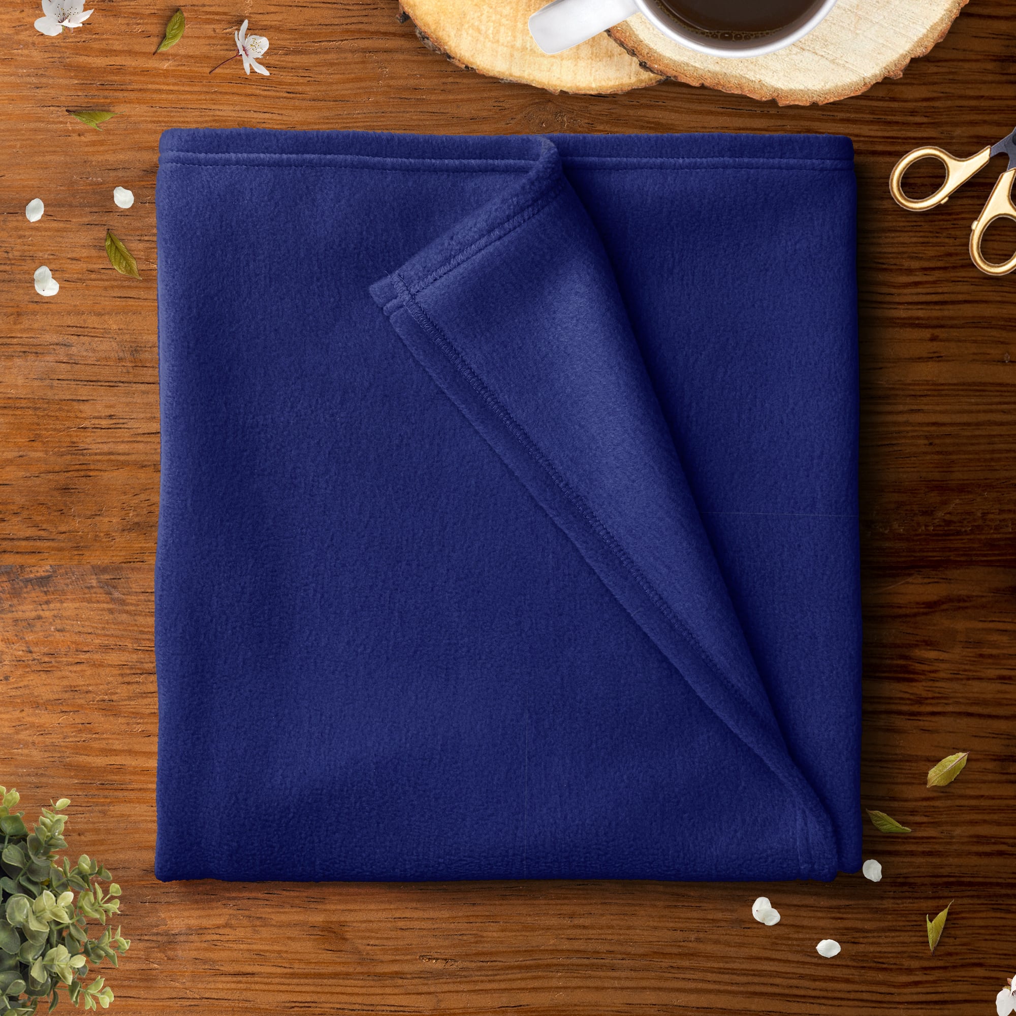Mainstays 58" 100% Polyester Lux Anti-Pill Fleece Solid Sewing & Craft Fabric By The Yard, Royal