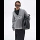 thumbnail image 5 of Suéter de Punto con Cuello en V y Larga para Mujer con Estampado de Letras L, 5 of 7