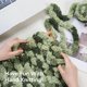 thumbnail image 5 of Hilo de chenilla grueso y acogedor para tejer a mano, color verde, 8 madejas, 5 of 8