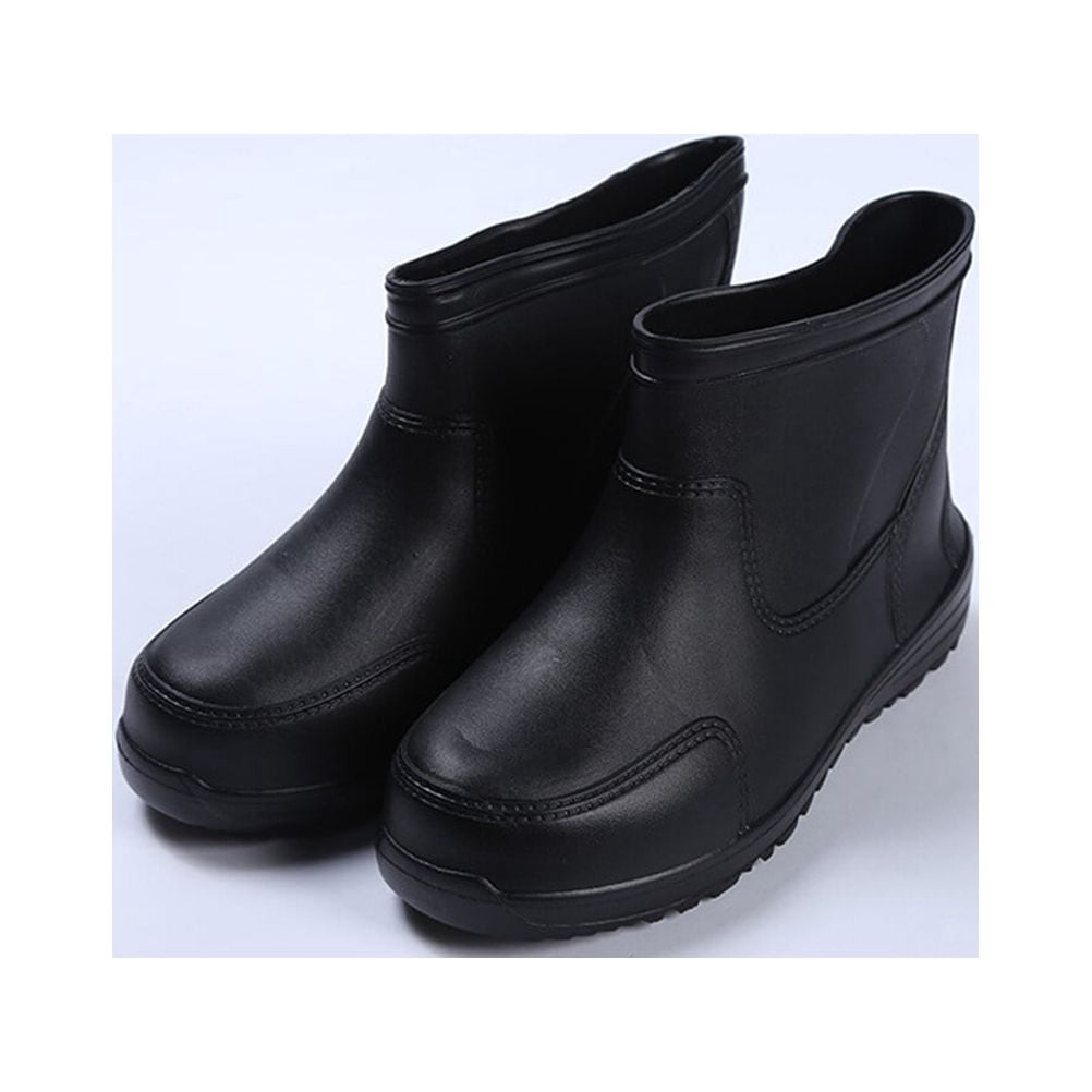 UKCOCO 1Pair Antiskid Rain Shoes Black Comfortable Toe Design for Safe Walking on Rainy Days