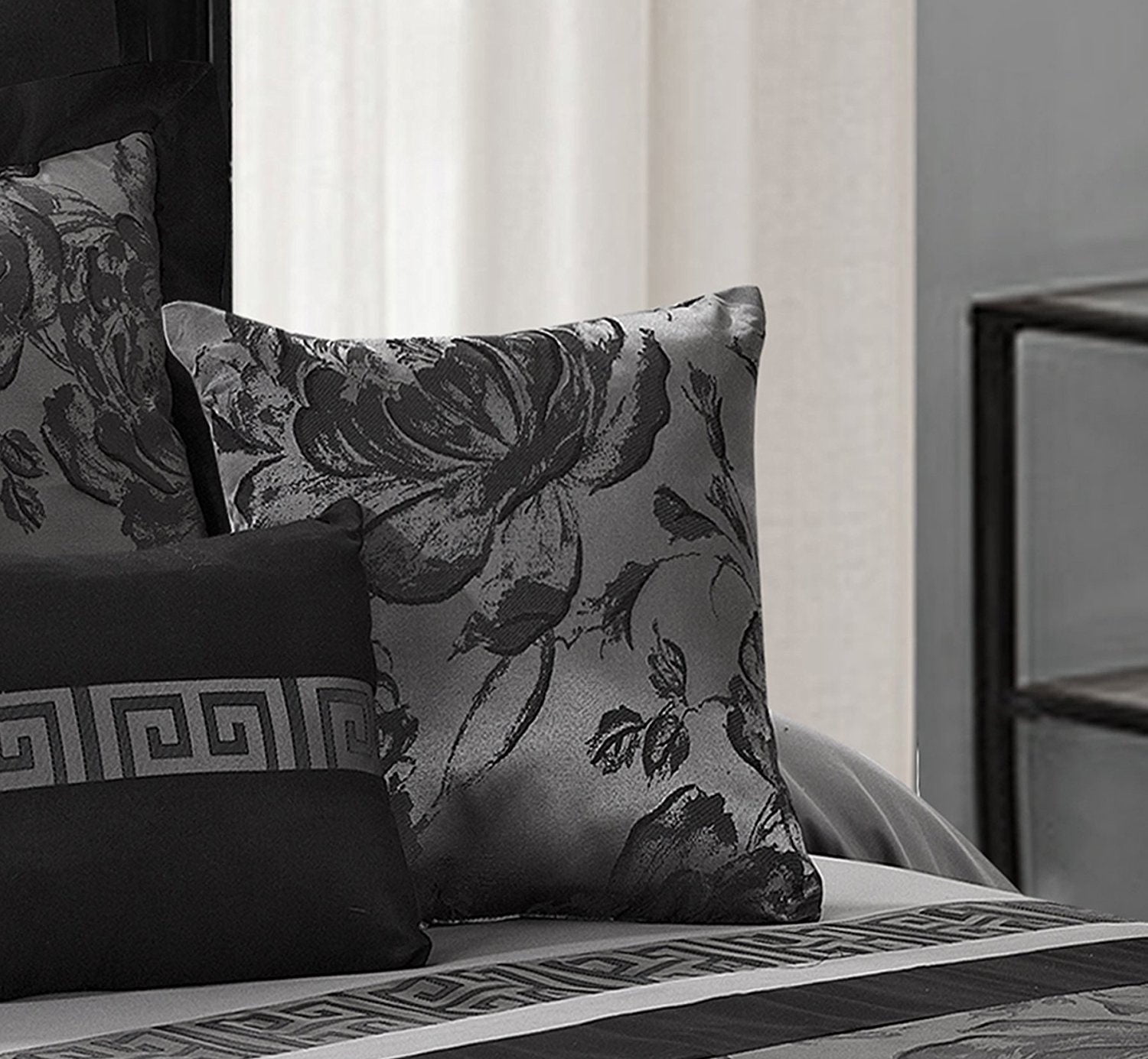 EvJk 8 Piece Jacquard Patchwork Floral Pattern Queen Bed in a Bag, Gray Bedding Set