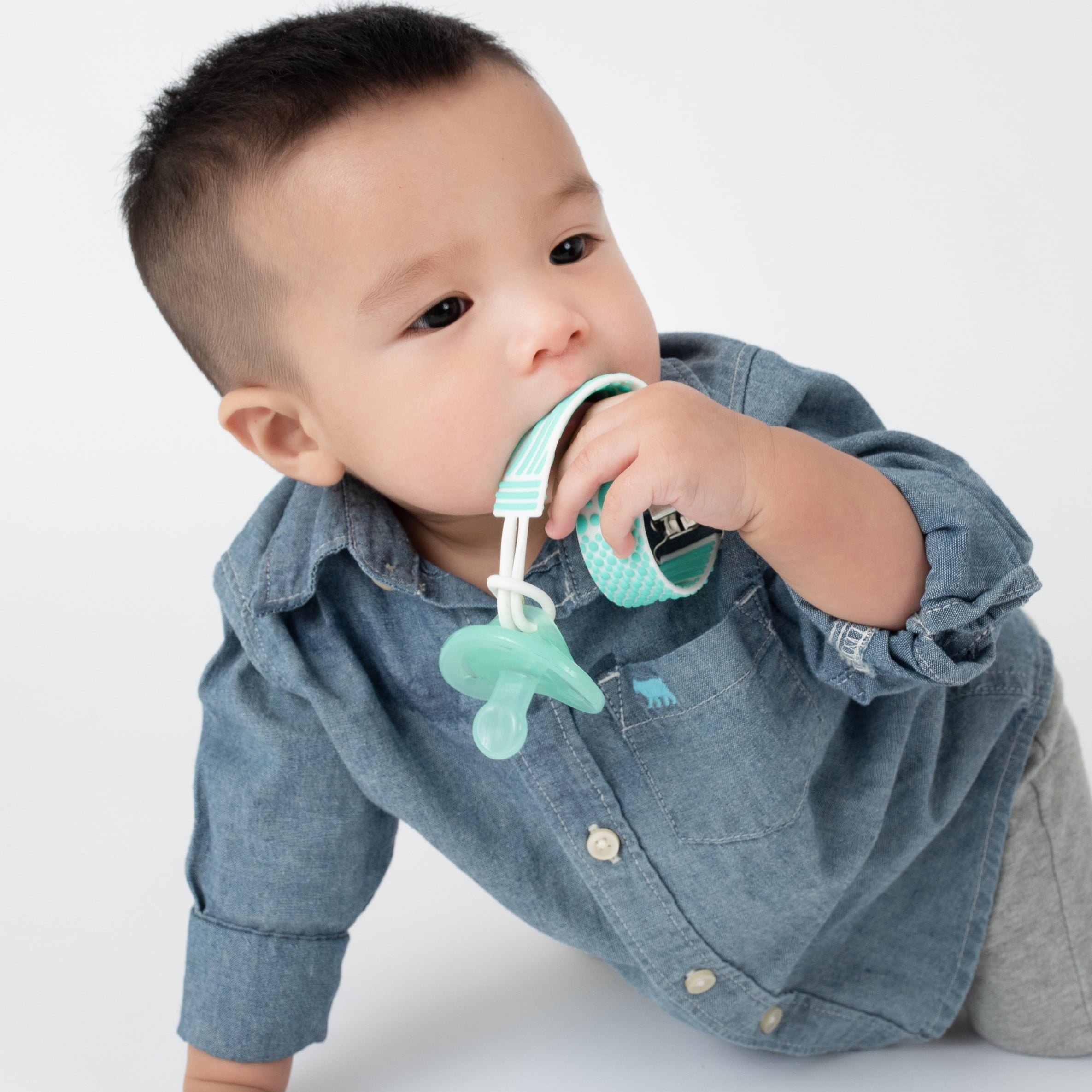 BooginHead Universal Silicone Pacifier Clip, Infant Toddler Boys and Girls, Green Bubbles
