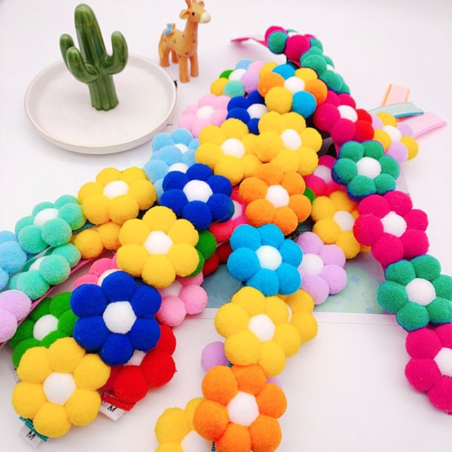 Flmtop Chats Collier Décoration de Fleurs Peau Réglable Amicale Chaton Collier Boucle pour Animal de Compagnie Produit Rouge Vert Bleu