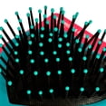 thumbnail image 2 of Cepillo Conair corazón varios colores 1 pza, 2 of 3