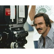 Burt Reynolds director of 1976 Gatlor looks thru camera lens 24x30 poster
