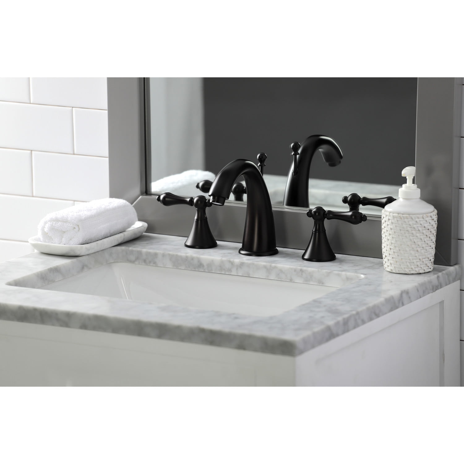Kingston Brass KS2975AL 8 in. Widespread Bathroom Faucet, Oil Rubbed Bronze