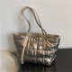 thumbnail image 5 of Bolsa De Hombro Bolso acolchados de algodón para mujer con asa superior de gran capacidad para viajes de compras, 5 of 9