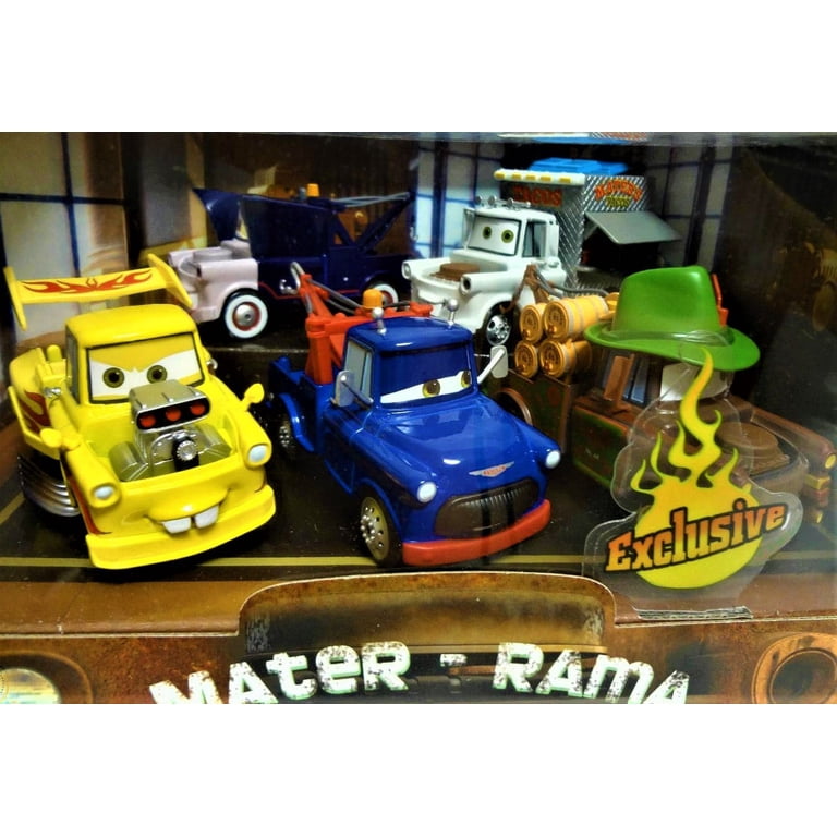 Disney Pixar Cars 2 Mater-Rama 1:43 Scale Multi-Pack Exclusive
