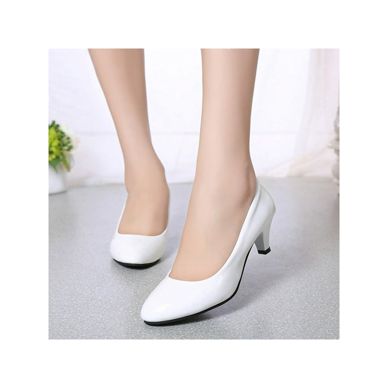 White high top clearance pumps