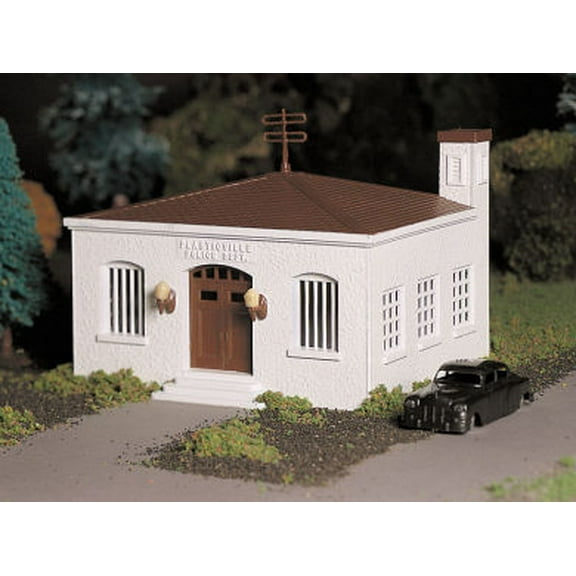 Bachmann-Plasticville U.S.A.(R) Classic Kits -- Police Station w/Police Car - O