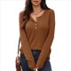 thumbnail image 3 of Blusas de Mujer, Corte Entallado, Cuello en V, Botones, Camisa Henley Color Caramelo L, 3 of 10