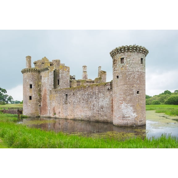 24x36 gallery poster, Caerlaverock Castle
