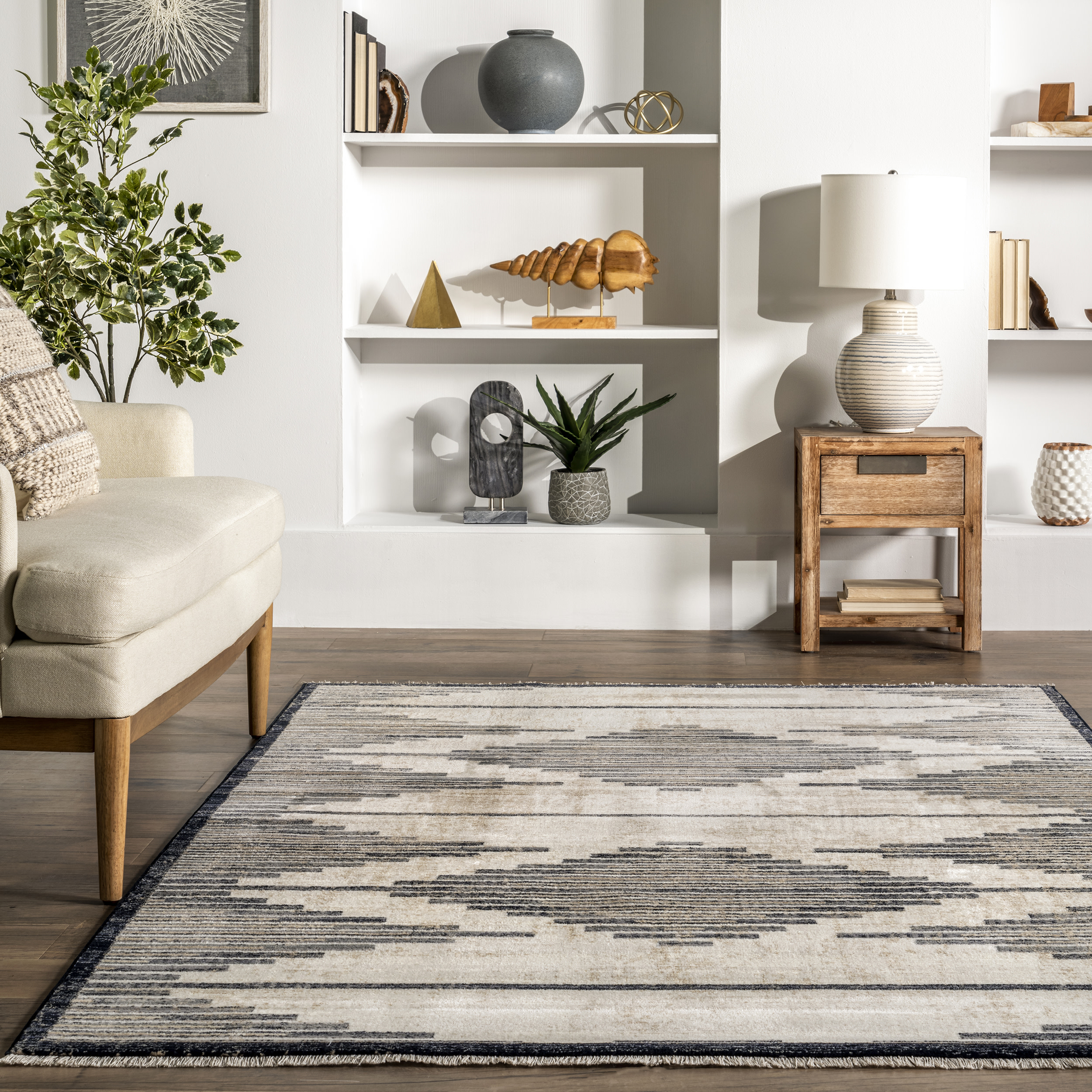 nuLOOM Delfina Striped Moroccan Fringe Area Rug, 5' x 7' 10", Beige