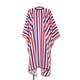 thumbnail image 1 of Capa de salón impermeable con diseño de rayas azules y rojas, ideal para cortes y tintes de cabello, lavable y antiestática, tamaño ajustable para niños y adultos, incluye 1 unidad., 1 of 6
