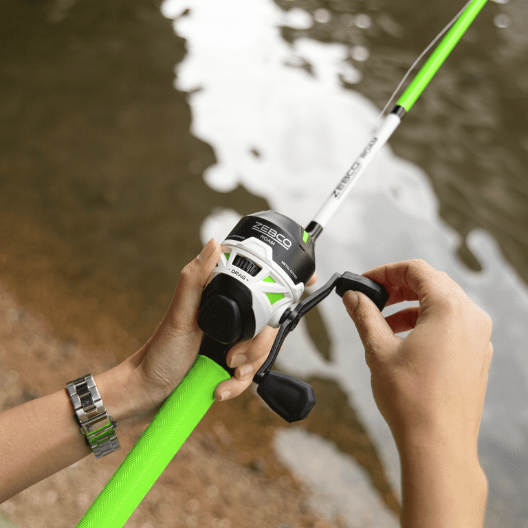Zebco Roam Spincast Reel and Fishing Rod Combo, 6-Foot 2-Piece Fiberglass  Fishing Pole with ComfortGrip Handle, QuickSet Anti-Reverse Fishing Reel,  Pre-Spooled with 10-Pound Zebco Line, Green 
