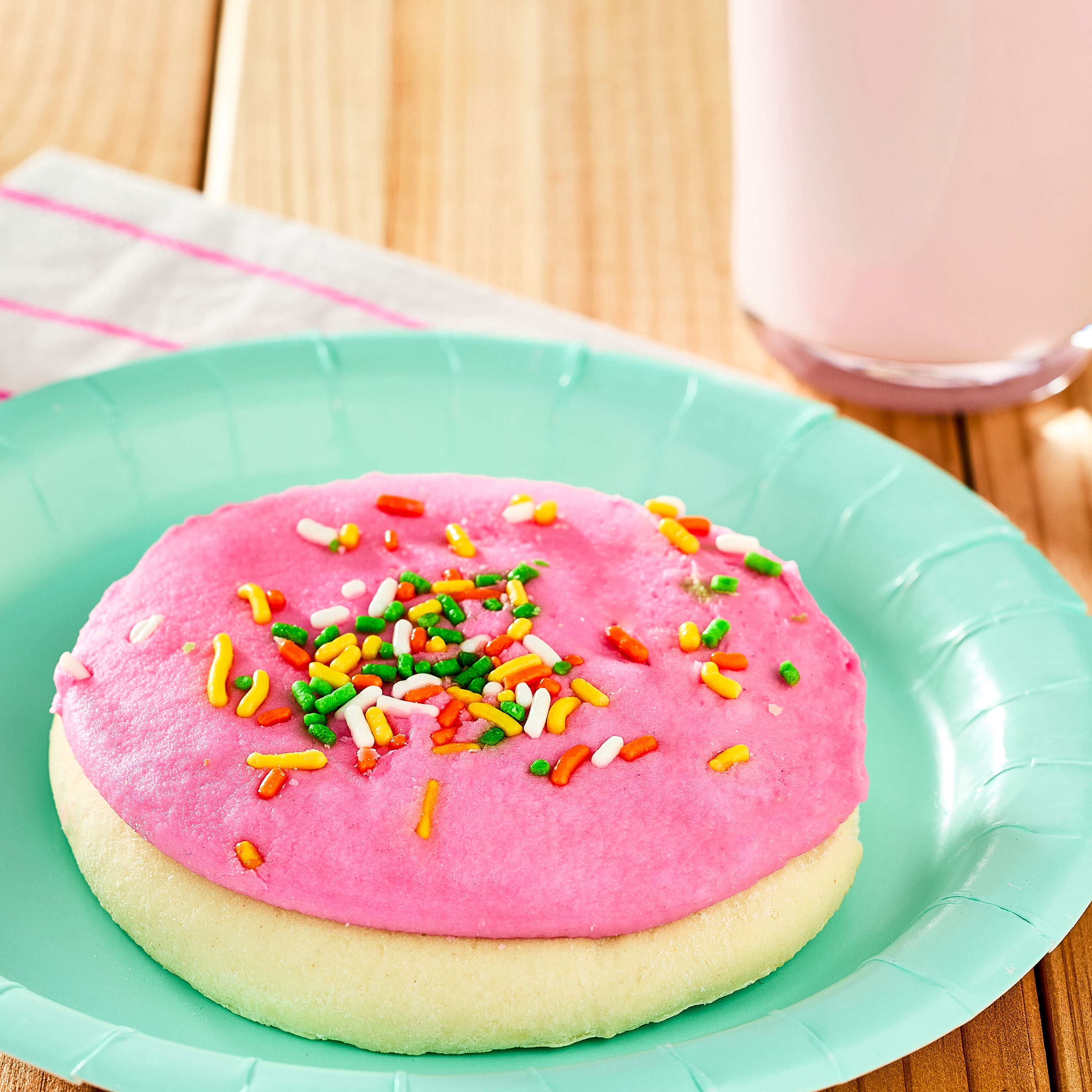Freshness Guaranteed Pink Frosted Baked Sugar Cookie, 3.5 oz (Shelf Stable)
