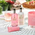 thumbnail image 2 of Loción de manos Molton Brown Enriching Ruibarb & Rose 300 ml, 2 of 3
