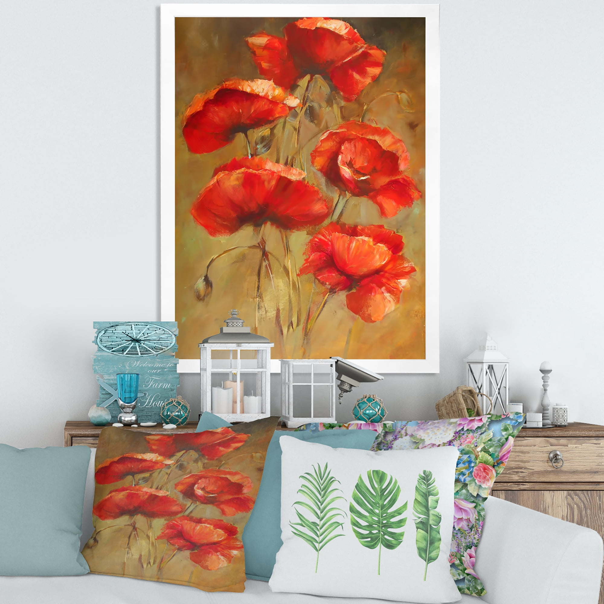 Designart 'Blooming Vintage Poppies I' Traditional Framed Art Print