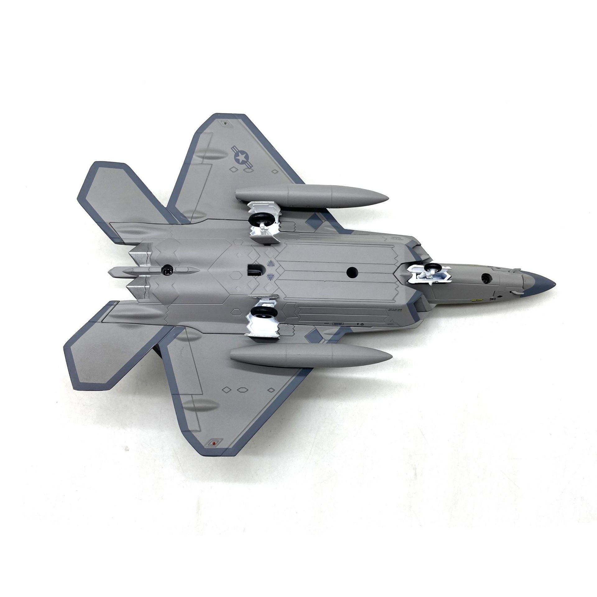 1:100 US F22 Raptor Stealth Fighter, Alloy Simulation