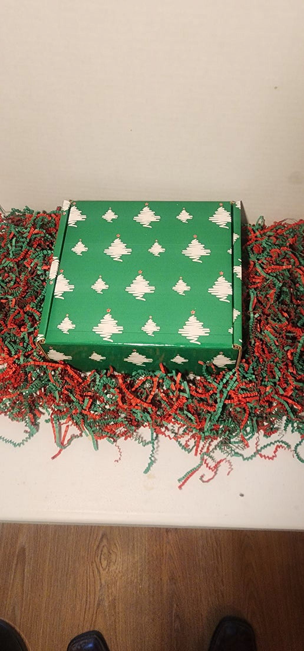 Christmas Gift Box, Saxon's Handmade Crafts, 1 Random Round Ornament, 1 Random Snowflake Ornament, 1 Random Christmas Card, 1 Random Tree Mantal Decoration